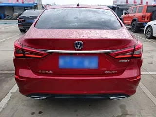 Changan Eado 2019 купить из Китая, цена 1 160 000 ₽ — Suifenhe Auto