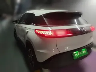 Xpeng G3 2020 купить из Китая, цена 3 078 000 ₽ — Suifenhe Auto