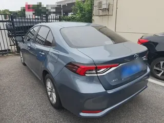 Toyota Corolla 2019 купить из Китая, цена 1 620 000 ₽ — Suifenhe Auto