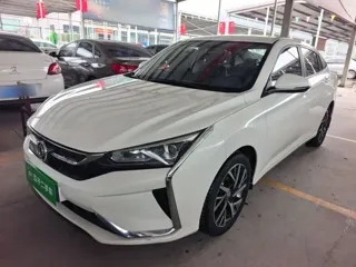 Dongfeng Yixuan 2020 купить из Китая, цена 1 186 000 ₽ — Suifenhe Auto