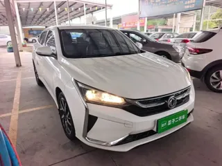 Dongfeng Yixuan 2020 купить из Китая, цена 1 186 000 ₽ — Suifenhe Auto