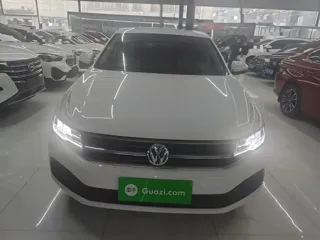 Volkswagen Bora 2020 купить из Китая, цена 1 406 000 ₽ — Suifenhe Auto