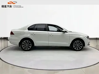 Volkswagen Bora 2020 купить из Китая, цена 1 312 000 ₽ — Suifenhe Auto