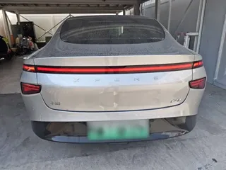 Xpeng P7 2021 купить из Китая, цена 3 940 000 ₽ — Suifenhe Auto