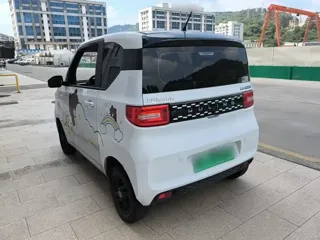 Wuling Hong Guang Mini EV 2021 купить из Китая, цена 717 000 ₽ — Suifenhe Auto
