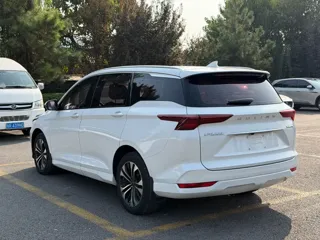 Wuling Victory 2021 купить из Китая, цена 1 390 000 ₽ — Suifenhe Auto