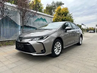 Toyota Corolla 2023 купить из Китая, цена 1 527 000 ₽ — Suifenhe Auto