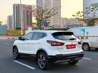 Nissan Qashqai 2021 купить из Китая, цена 2 112 000 ₽ — Suifenhe Auto