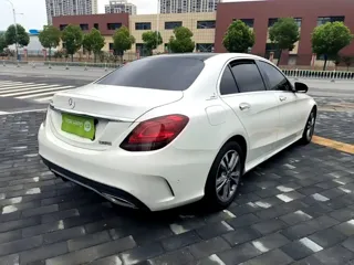 Mercedes-Benz C-Class 2021 купить из Китая, цена 2 239 000 ₽ — Suifenhe Auto