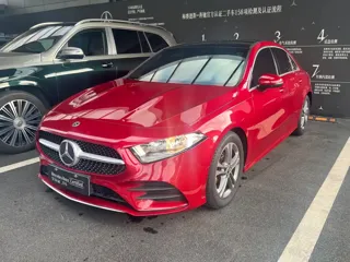 Mercedes-Benz A-Class 2021 купить из Китая, цена 1 680 000 ₽ — Suifenhe Auto
