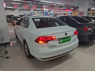 Volkswagen Bora 2021 купить из Китая, цена 1 329 000 ₽ — Suifenhe Auto