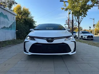 Toyota Corolla 2023 купить из Китая, цена 1 450 000 ₽ — Suifenhe Auto