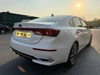 Kia K3 2021 купить из Китая, цена 1 318 000 ₽ — Suifenhe Auto