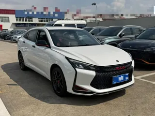 Dongfeng Yixuan 2022 купить из Китая, цена 885 000 ₽ — Suifenhe Auto