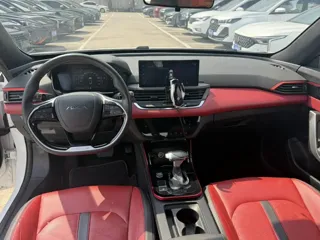 Dongfeng Yixuan 2022 купить из Китая, цена 885 000 ₽ — Suifenhe Auto