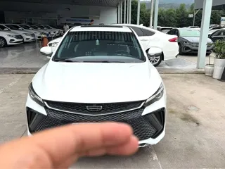 Geely Emgrand 2022 купить из Китая, цена 1 125 000 ₽ — Suifenhe Auto