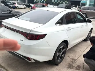 Geely Emgrand 2022 купить из Китая, цена 1 125 000 ₽ — Suifenhe Auto