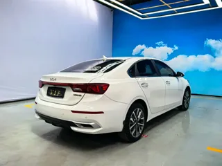 Kia K3 2022 купить из Китая, цена 1 482 000 ₽ — Suifenhe Auto