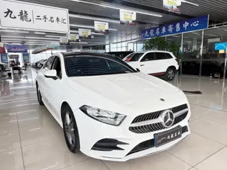 Mercedes-Benz A-Class 2021 купить из Китая, цена 1 739 000 ₽ — Suifenhe Auto