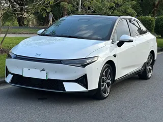 Xpeng P5 2022 купить из Китая, цена 3 339 000 ₽ — Suifenhe Auto