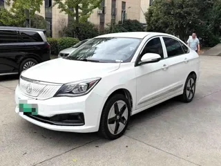 Dongfeng E70 2022 купить из Китая, цена 816 000 ₽ — Suifenhe Auto