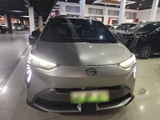 GAC Aion Y 2021 купить из Китая, цена 3 136 000 ₽ — Suifenhe Auto
