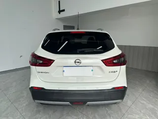 Nissan Qashqai 2022 купить из Китая, цена 1 993 000 ₽ — Suifenhe Auto