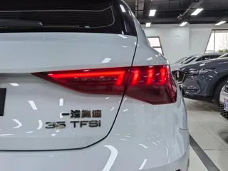 Audi A3 2022 купить из Китая, цена 2 227 000 ₽ — Suifenhe Auto