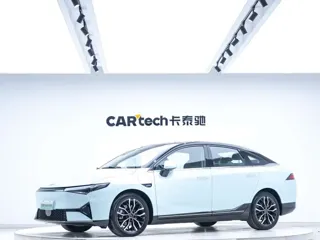 Xpeng P5 2022 купить из Китая, цена 3 199 000 ₽ — Suifenhe Auto