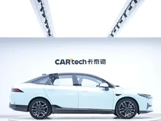 Xpeng P5 2022 купить из Китая, цена 3 199 000 ₽ — Suifenhe Auto