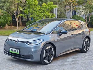Volkswagen ID.3 2022 купить из Китая, цена 1 821 000 ₽ — Suifenhe Auto