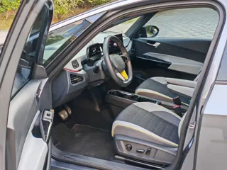 Volkswagen ID.3 2022 купить из Китая, цена 1 821 000 ₽ — Suifenhe Auto
