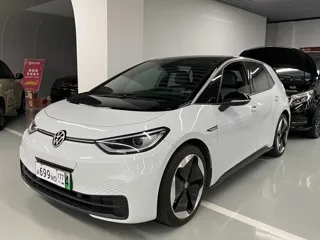 Volkswagen ID.3 2022 купить из Китая, цена 1 474 000 ₽ — Suifenhe Auto