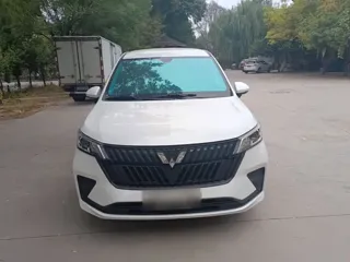 Wuling Jiachen 2023 купить из Китая, цена 1 108 000 ₽ — Suifenhe Auto