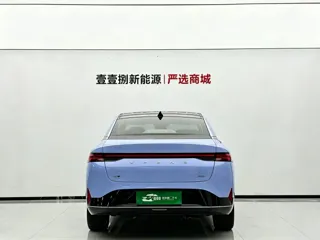 Xpeng P5 2022 купить из Китая, цена 3 447 000 ₽ — Suifenhe Auto