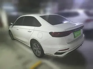 Geely Emgrand 2022 купить из Китая, цена 957 000 ₽ — Suifenhe Auto