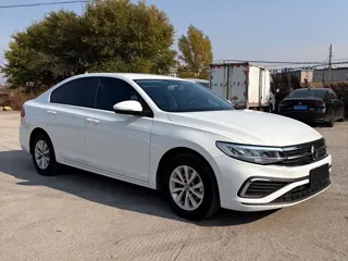 Volkswagen Bora 2023 купить из Китая, цена 1 060 000 ₽ — Suifenhe Auto