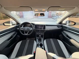 Volkswagen Bora 2023 купить из Китая, цена 1 060 000 ₽ — Suifenhe Auto