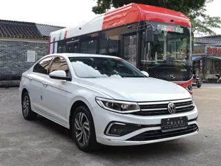 Volkswagen Bora 2023 купить из Китая, цена 1 241 000 ₽ — Suifenhe Auto