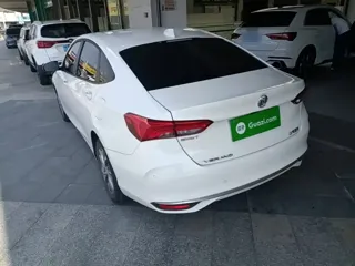 Buick Verano 2024 купить из Китая, цена 2 475 000 ₽ — Suifenhe Auto