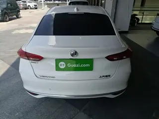 Buick Verano 2024 купить из Китая, цена 2 475 000 ₽ — Suifenhe Auto