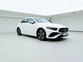 Mercedes-Benz A-Class 2024 купить из Китая, цена 3 650 000 ₽ — Suifenhe Auto
