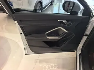 Audi Q3 2022 купить из Китая, цена 2 557 000 ₽ — Suifenhe Auto