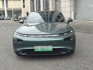 Xpeng P7 2023 купить из Китая, цена 4 448 000 ₽ — Suifenhe Auto