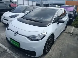 Volkswagen ID.3 2024 купить из Китая, цена 1 907 000 ₽ — Suifenhe Auto
