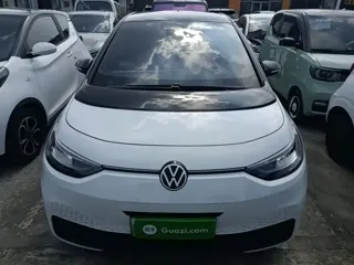 Volkswagen ID.3 2024 купить из Китая, цена 1 907 000 ₽ — Suifenhe Auto