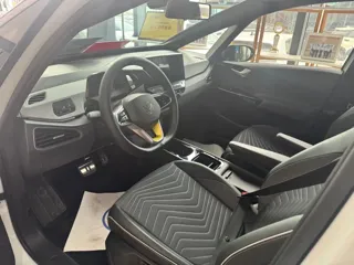 Volkswagen ID.3 2023 купить из Китая, цена 1 784 000 ₽ — Suifenhe Auto