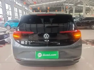 Volkswagen ID.3 2023 купить из Китая, цена 1 889 000 ₽ — Suifenhe Auto