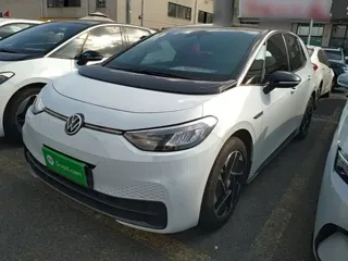 Volkswagen ID.3 2024 купить из Китая, цена 1 802 000 ₽ — Suifenhe Auto