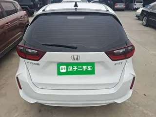 Honda Fit 2023 купить из Китая, цена 1 304 000 ₽ — Suifenhe Auto